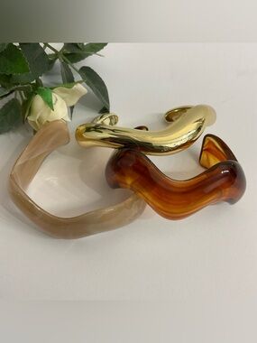 Minimalist Wave Open Bracelet Set